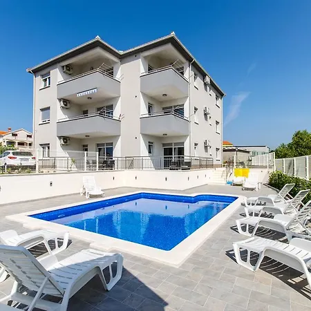 Apartment Theodor