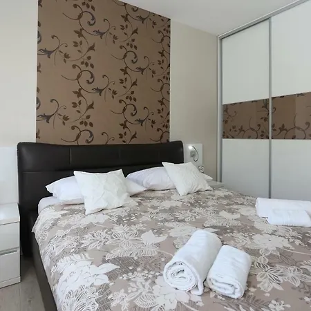 Apartment Theodor Okrug Gornji
