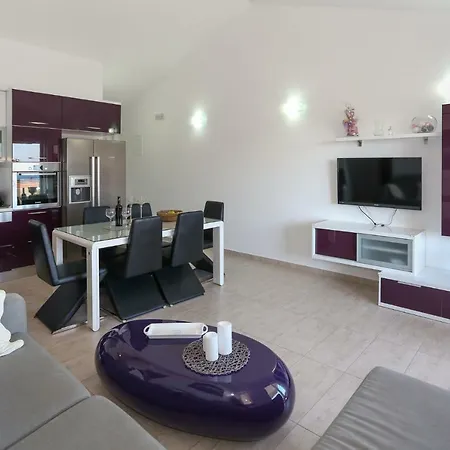 Apartment Theodor Okrug Gornji